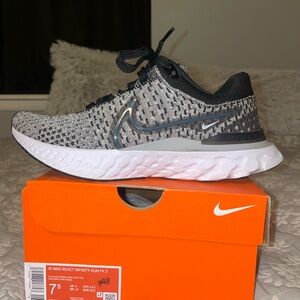 Nike React Infinity Run Flyknit 3 - Black/White